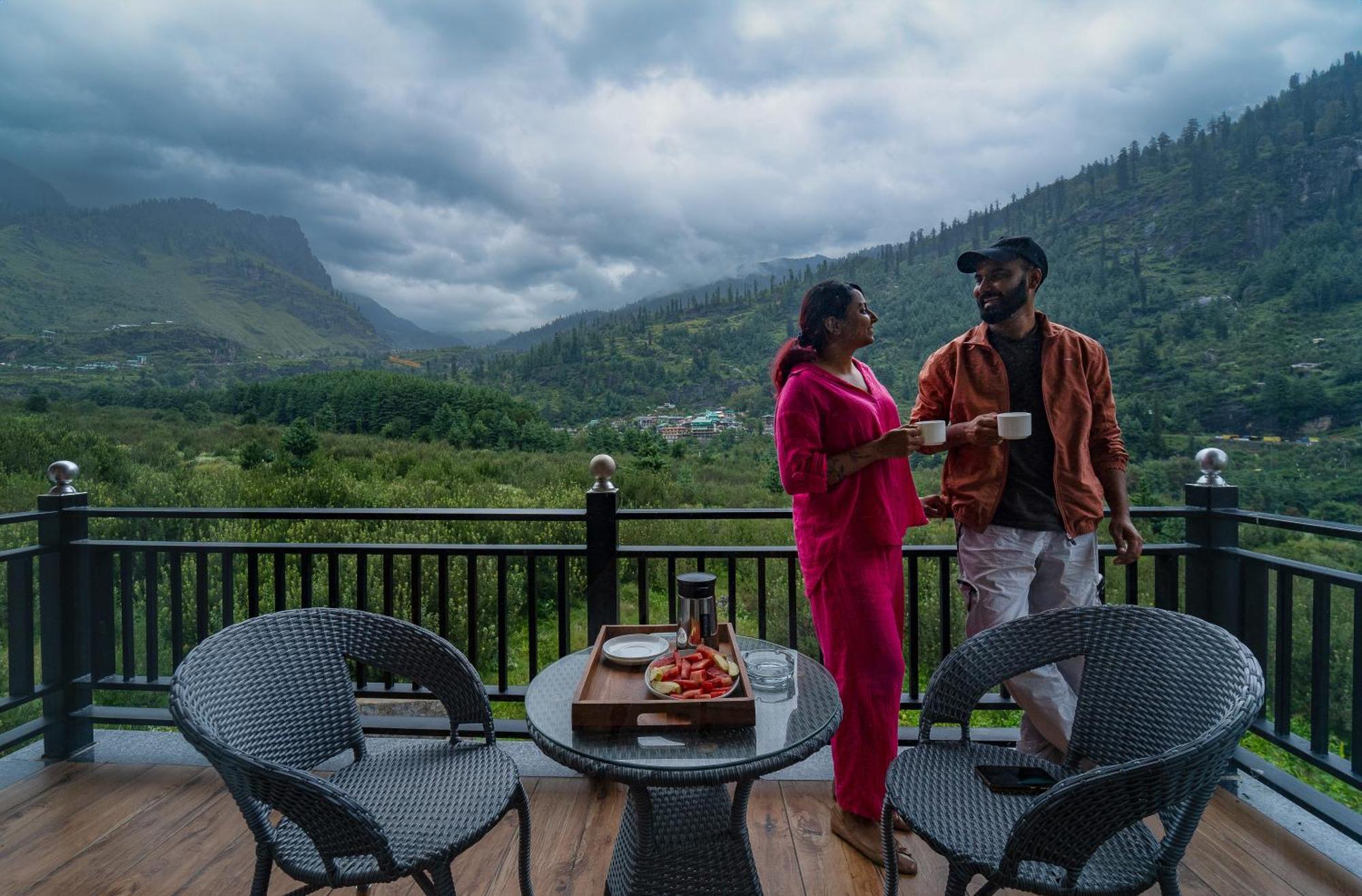 Nazaara - A Luxe Retreat Hotel Manāli Eksteriør billede
