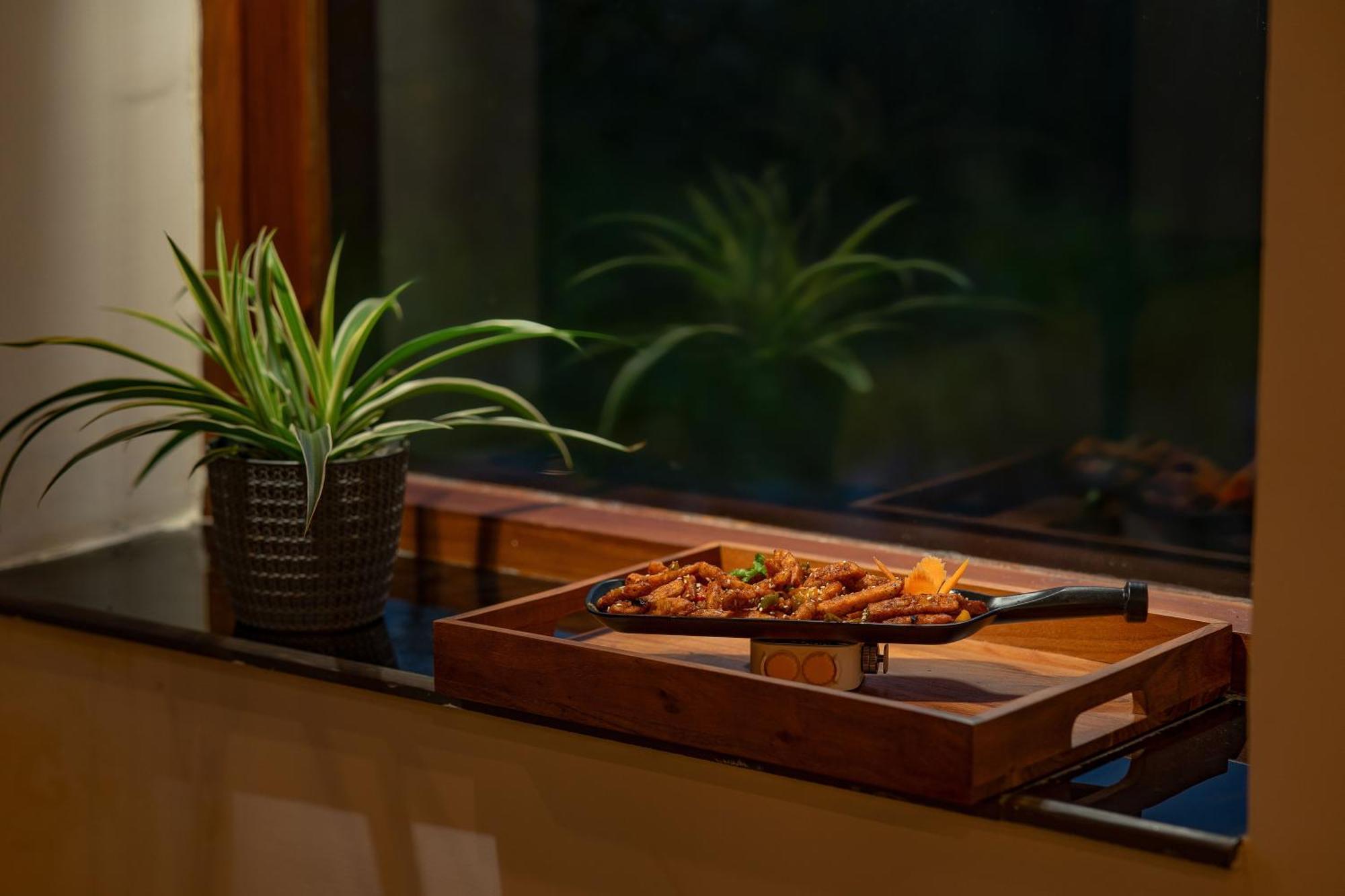 Nazaara - A Luxe Retreat Hotel Manāli Eksteriør billede